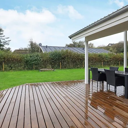 8 Person Holiday In Lemvig